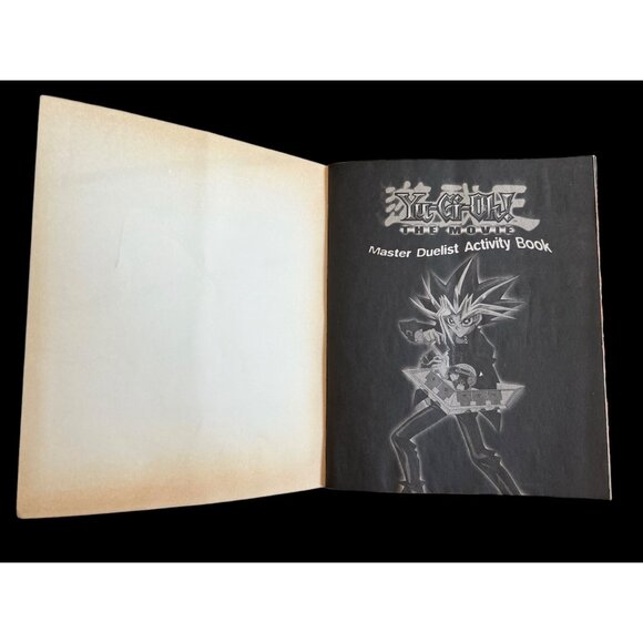 Yu-Gi-Oh! The Movie Master Duelist Activity Book Scholastic 1996 With Poster - Picture 5 of 6